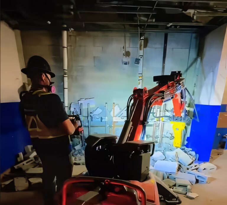 Robot Cropped
